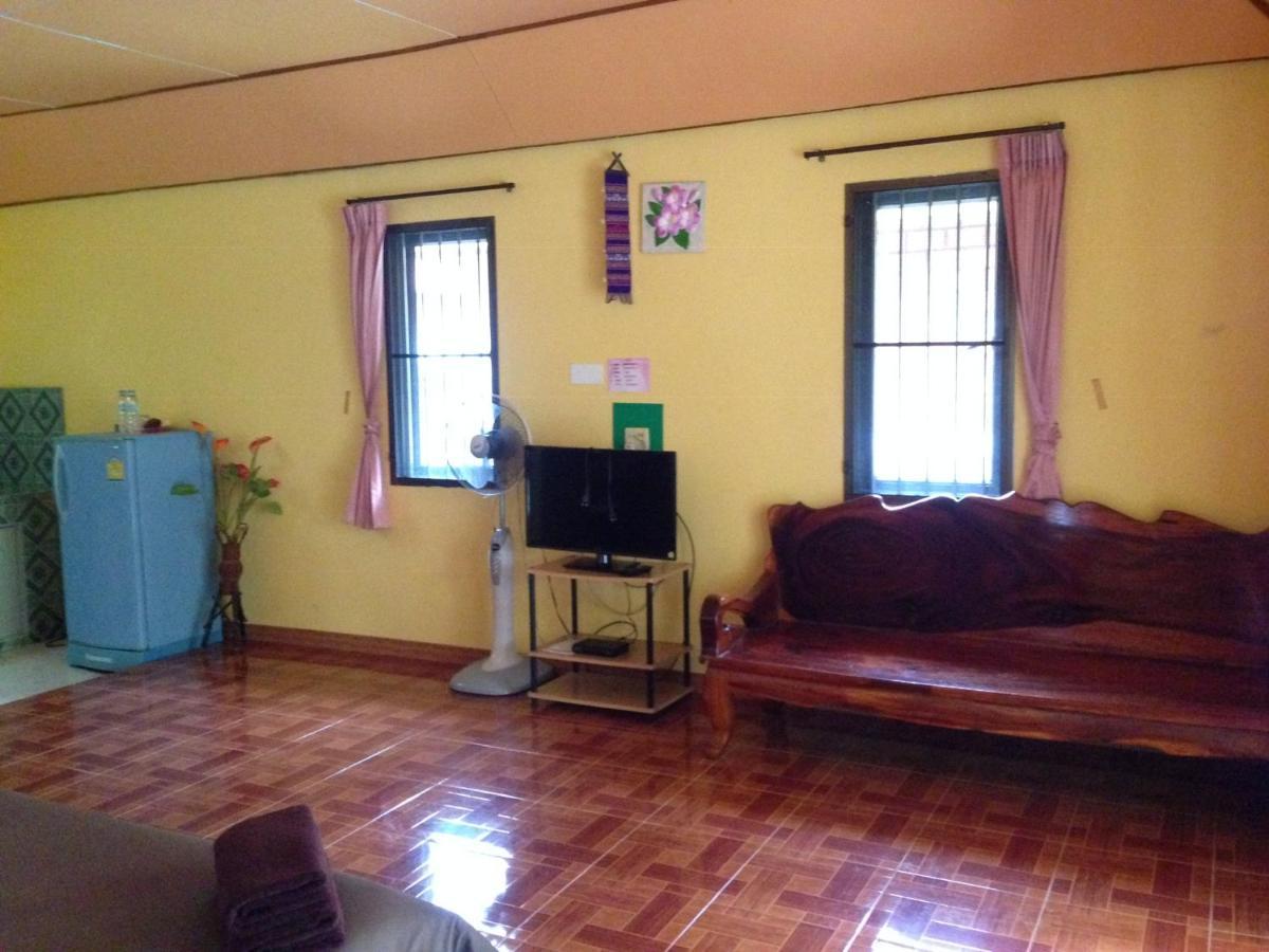Sawai Home Resort Nathon Exterior photo