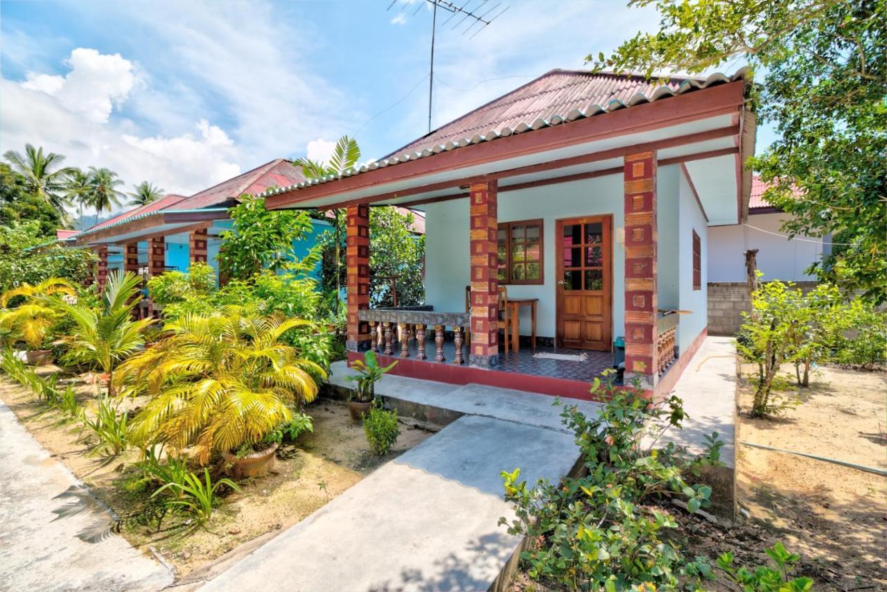 Sawai Home Resort Nathon Exterior photo