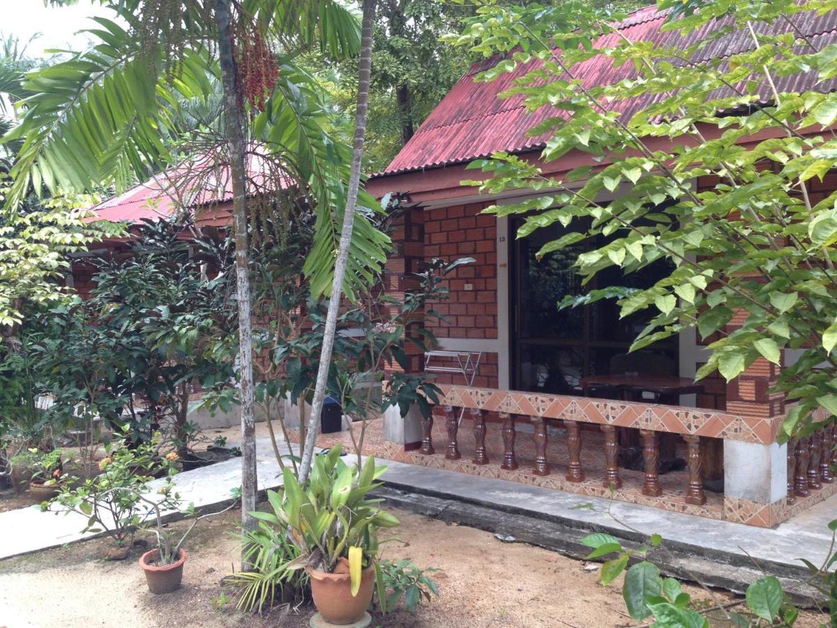 Sawai Home Resort Nathon Exterior photo