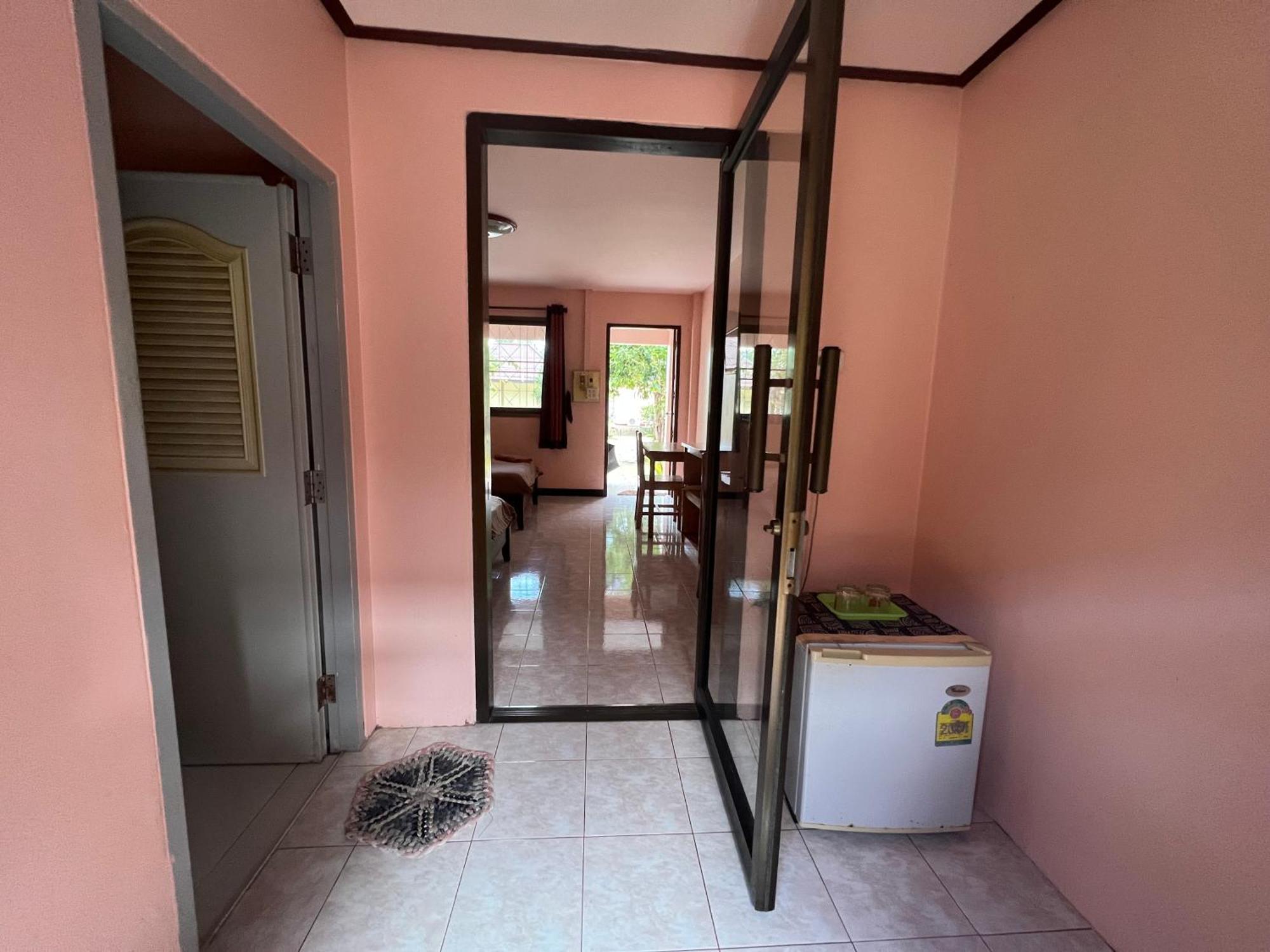Sawai Home Resort Nathon Exterior photo