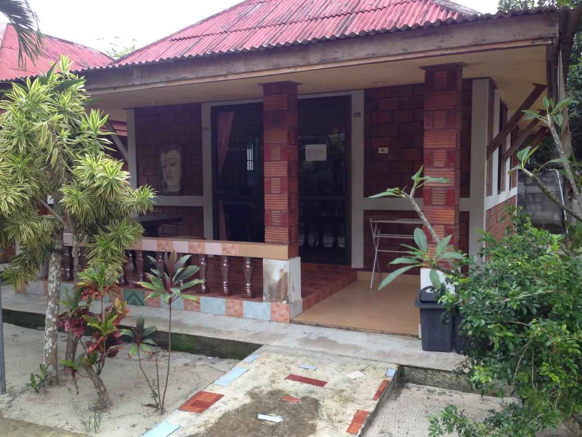 Sawai Home Resort Nathon Exterior photo